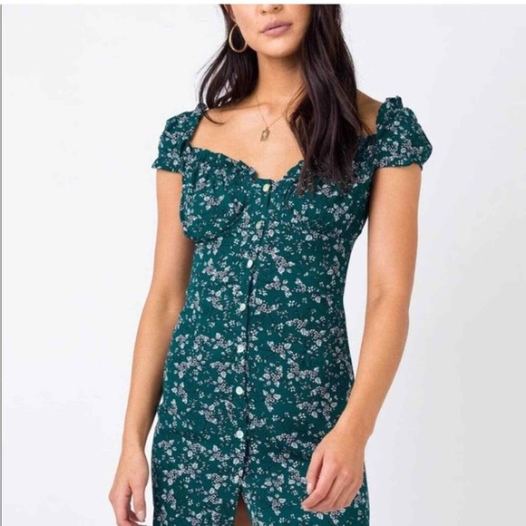Princess Polly Dresses & Skirts - Polly Green floral button front mini dress size US 6